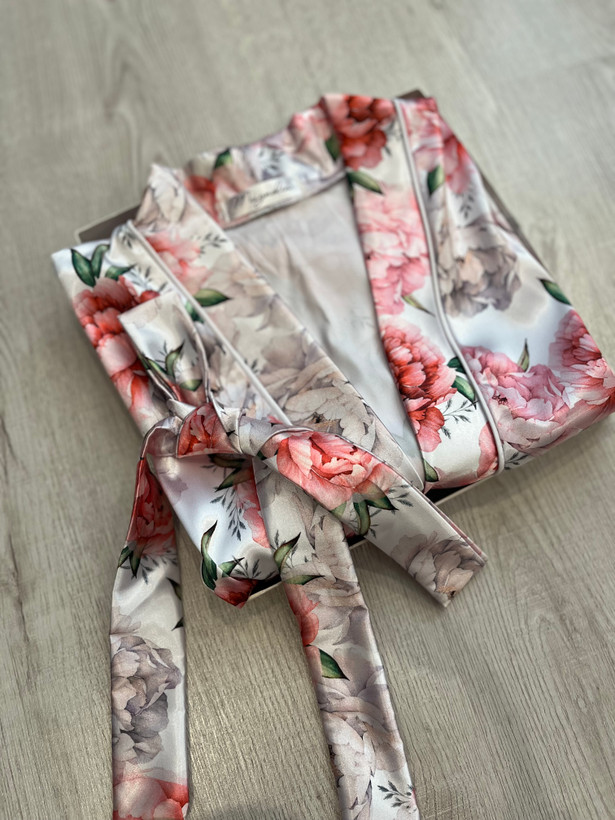 روبدوشامبر Flower bomb