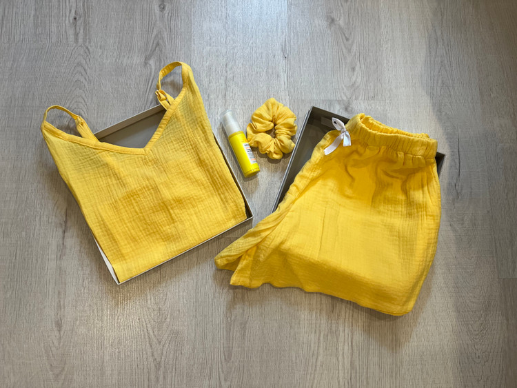 تاپ شلوارک Lemon Bliss